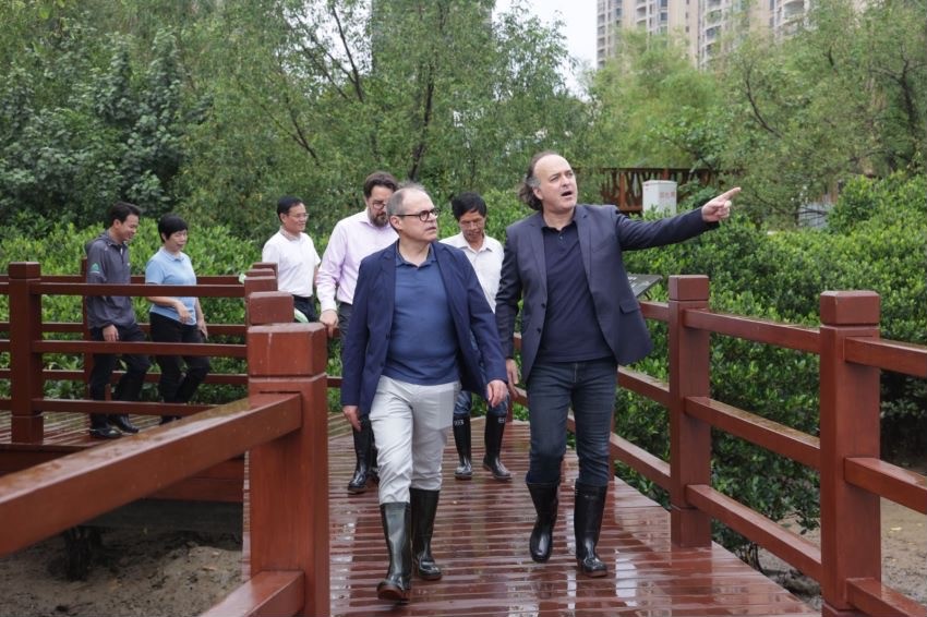 Mangrove Sylvain Fourriere Consul General Fabien Pacor